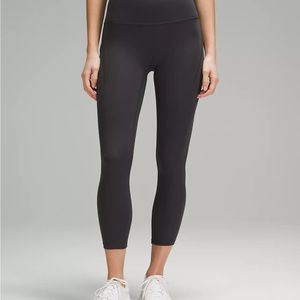 Lululemon Wunder Train High-Rise Crop 23" Black size 4